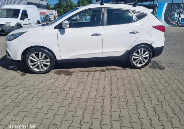 Hyundai ix35 cena 35900 przebieg: 83000, rok produkcji 2014 z Trzciel małe 56